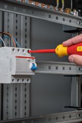 Bosch Case 28 Elektirikçi Set - 1600A02NG4