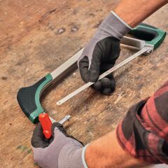 UNİVERSAL DEMİR TESTERESİ 300MM + 3 YEDEK BIÇAK