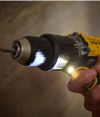 Stanley 18V 2.0Ah V20 Li-Ion Çift Akülü Kömürsüz Darbeli Matkap SBD715D2K-TR
