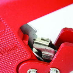 Candan Otomatik Plastik Boru Makası Cm OTC-42 (16-42 Mm)